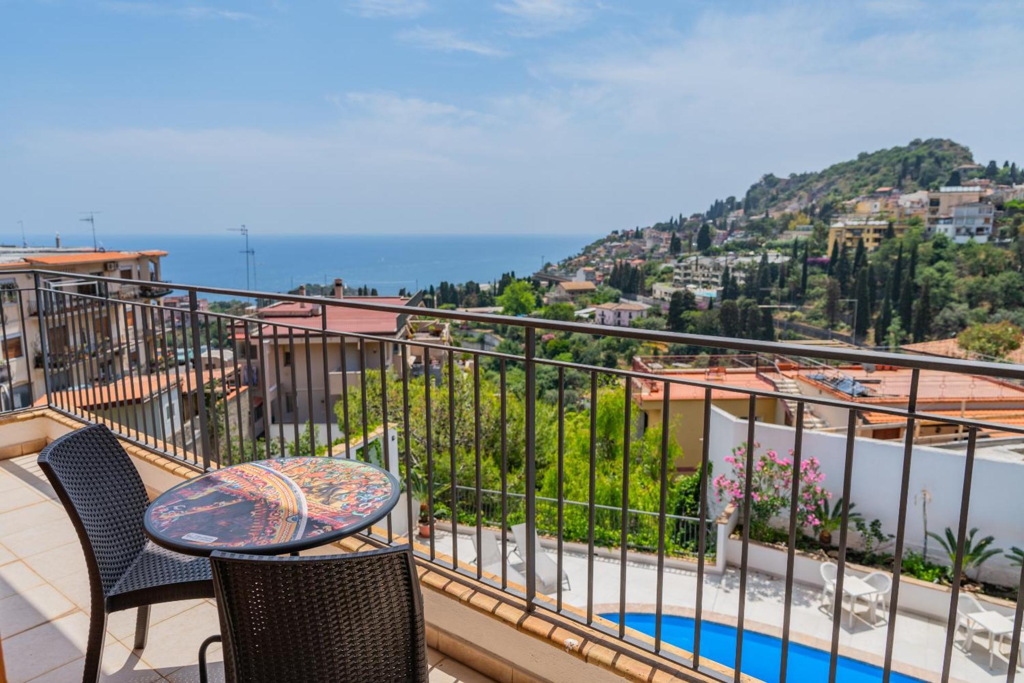 Casa Pertosa Bed & Breakfast Taormina Luaran gambar