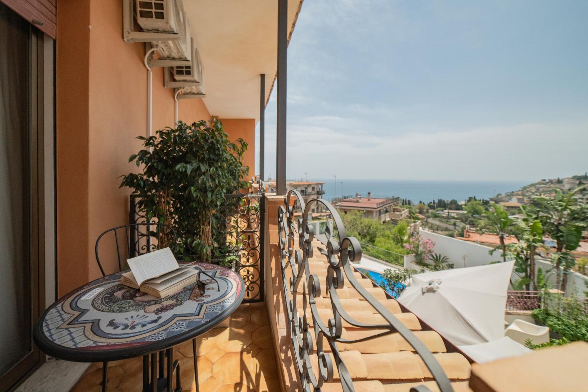 Casa Pertosa Bed & Breakfast Taormina Luaran gambar