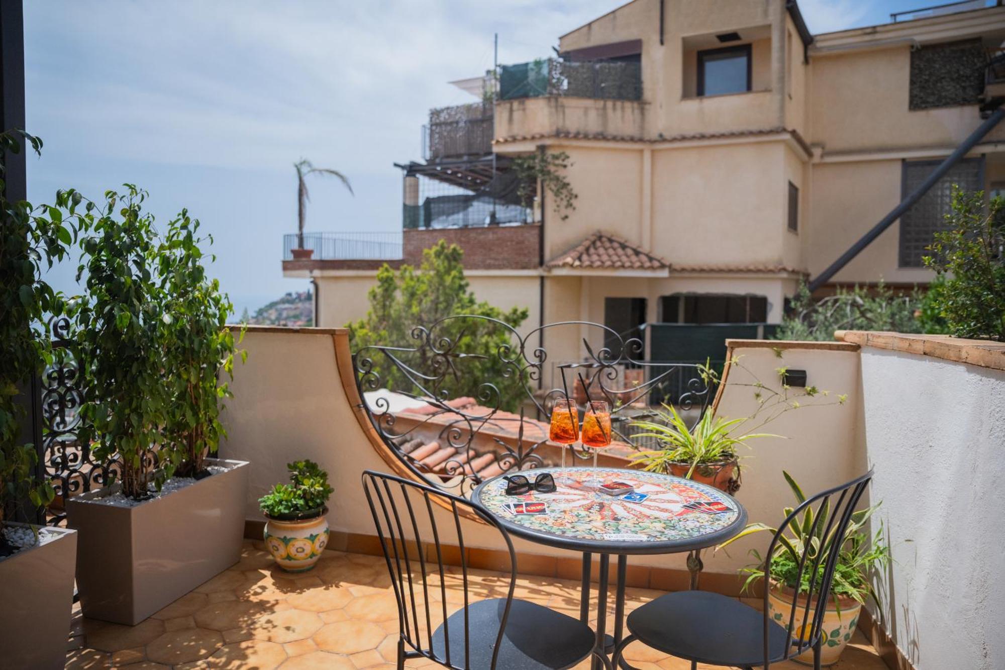 Casa Pertosa Bed & Breakfast Taormina Luaran gambar